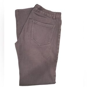 Girls grey pants in good condition